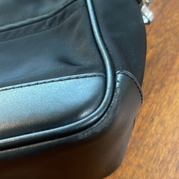 Michael Kors black white nylon camera crossbody bag webbing logo strap - Picture 11 of 17